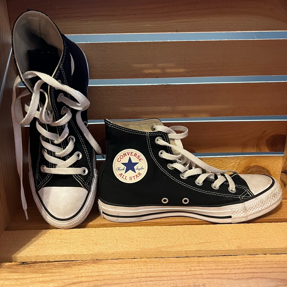 Black high top Converse - women’s 7